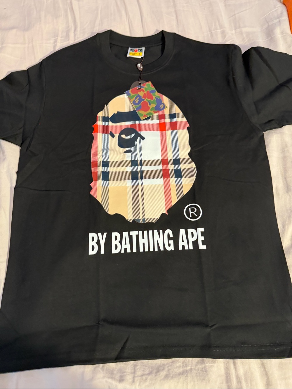 Black burberry bape Ape Head Graphic T-Shirt